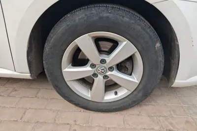 Volkswagen Lavida 2015, 78300 км, за 4846 USD - фото 8