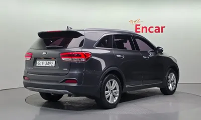Kia Sorento 2015, 188900 км, за 5844.11 USD