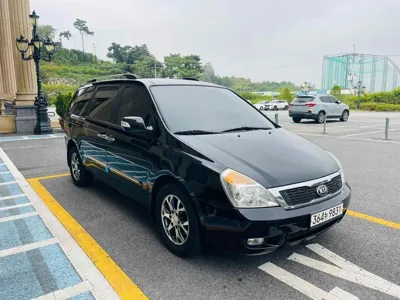 Kia Canival 2013, 191307 км, за 2599.35 USD