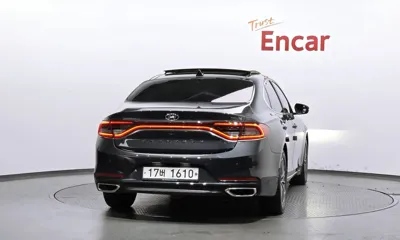 Hyundai Grandeur 2018, 98432 км, за 11750.03 USD