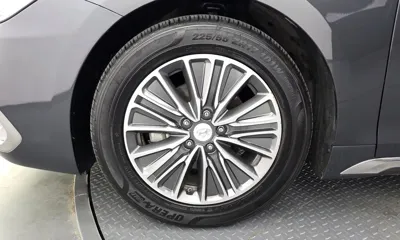 Hyundai Grandeur 2018, 98432 км, за 11750.03 USD