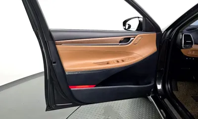 Hyundai Grandeur 2018, 98432 км, за 11750.03 USD - фото 24