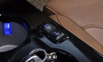 Hyundai Grandeur 2018, 98432 км, за 11750.03 USD - фото 30