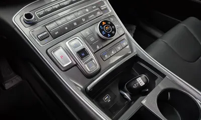 Hyundai Santafe 2023, 56995 км, за 14900.88 USD - фото 9
