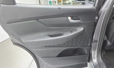 Hyundai Santafe 2023, 56995 км, за 14900.88 USD - фото 25