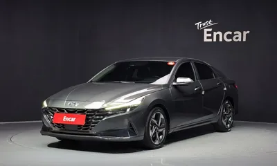 Hyundai Avante · 2021 год