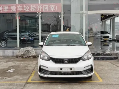 Honda Fit 2022, 26000 км, за 8578.41 USD