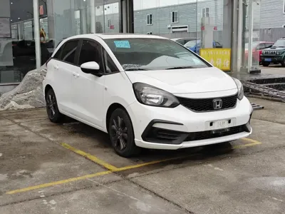 Honda Fit 2022, 26000 км, за 8578.41 USD