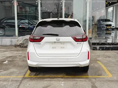 Honda Fit 2022, 26000 км, за 8578.41 USD - фото 12