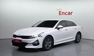 Kia K5 · 2023 год