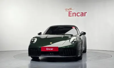 Porsche 911 2026, 5233 км, за 210056.46 USD