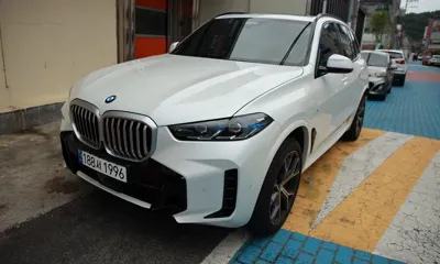 BMW X5 · 2025 год