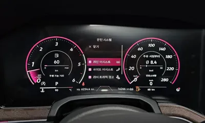 Volkswagen Touareg 2024, 16266 км, за 51523.14 USD - фото 8