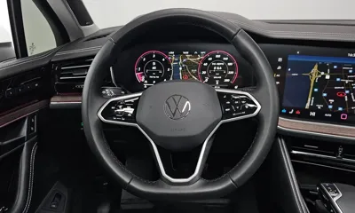 Volkswagen Touareg 2024, 16266 км, за 51523.14 USD - фото 13