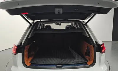 Volkswagen Touareg 2024, 16266 км, за 51523.14 USD - фото 20