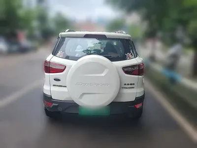 Ford EcoSport 2015, 120800 км, за 2964.01 USD