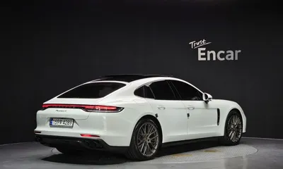 Porsche Panamera 2023, 12673 км, за 90424.23 USD