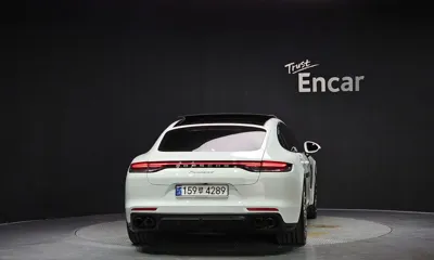 Porsche Panamera 2023, 12673 км, за 90424.23 USD