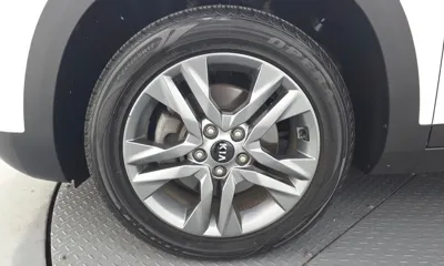 Kia Seltos 2020, 83457 км, за 9849.29 USD