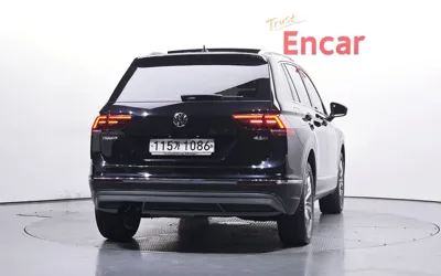 Volkswagen Tiguan 2018, 54636 км, за 20130.3 USD