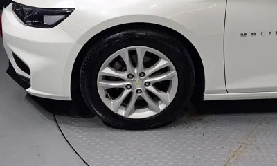 ChevroletGMDaewoo Malibu 2017, 134982 км, за 3127.04 USD
