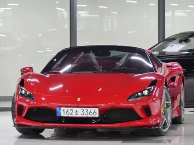 Ferrari F8 · 2022 год