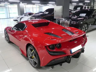 Ferrari F8 2022, 6100 км, за 262086.08 USD