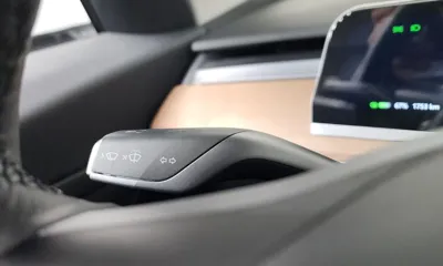 Tesla Model 3 2020, 135187 км, за 14832.18 USD - фото 27