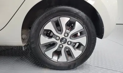 Kia Morning 2016, 136079 км, за 2974.62 USD - фото 21