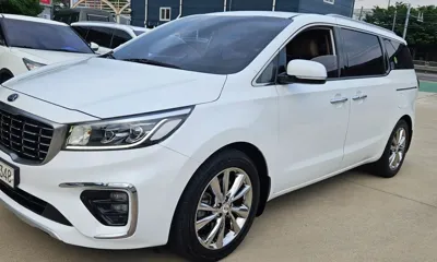 Kia Canival · 2019 год