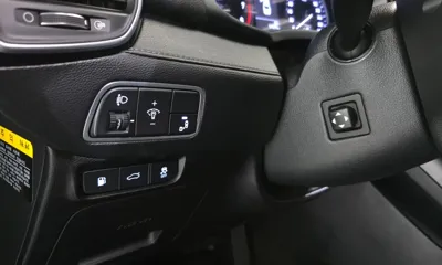 Hyundai Grandeur 2018, 169295 км, за 6147.55 USD - фото 17