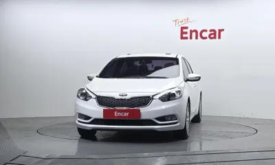 Kia K3 2015, 97957 км, за 3172.93 USD