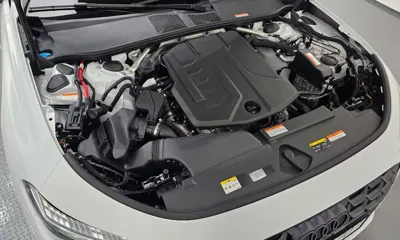 Audi A5 2025, 3902 км, за 39057.37 USD - фото 6