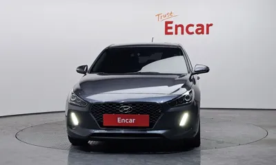Hyundai i30 2018, 87467 км, за 6695.55 USD