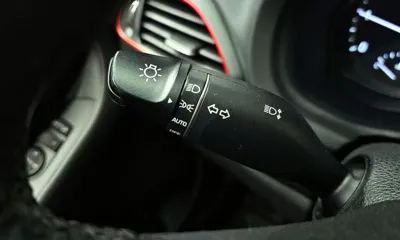 Hyundai i30 2018, 87467 км, за 6695.55 USD - фото 18