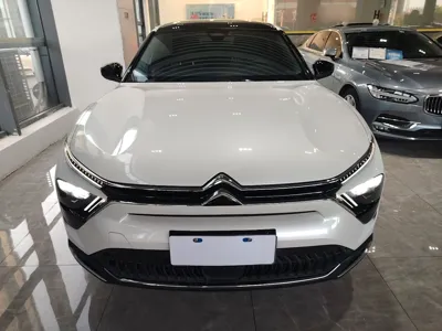 Citroen C5 X 2023, 34100 км, за 14573 USD - фото 2