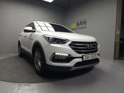 Hyundai Santafe 2016, 142000 км, за 6039.12 USD