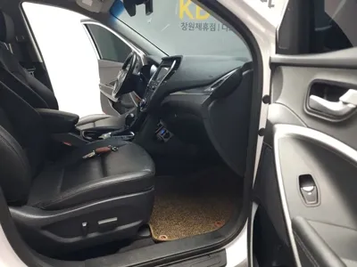 Hyundai Santafe 2016, 142000 км, за 6039.12 USD - фото 13