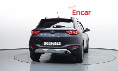 Kia Stonic 2018, 21816 км, за 8395.03 USD