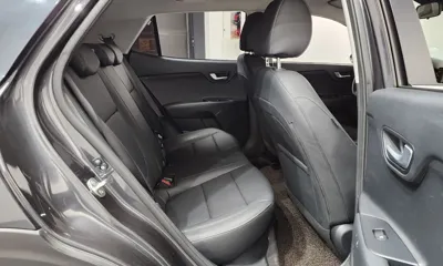 Kia Stonic 2018, 21816 км, за 8395.03 USD - фото 11