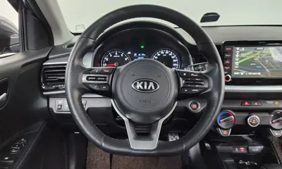 Kia Stonic 2018, 21816 км, за 8395.03 USD - фото 15