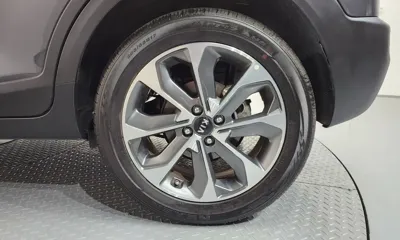Kia Stonic 2018, 21816 км, за 8395.03 USD - фото 21