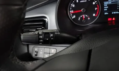 Kia Stonic 2018, 21816 км, за 8395.03 USD - фото 30
