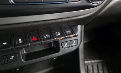 ChevroletGMDaewoo Colorado 2020, 64756 км, за 11487.46 USD - фото 17