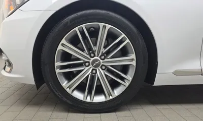 Genesis G80 2017, 77544 км, за 10174.61 USD