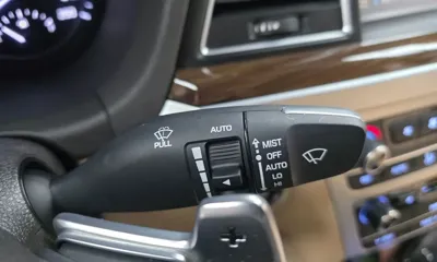 Genesis G80 2017, 77544 км, за 10097.73 USD - фото 30