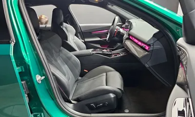 BMW M5 2026, 4910 км, за 126977.87 USD - фото 26