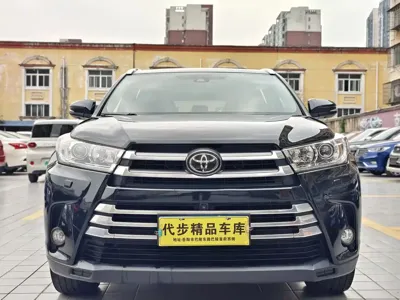 Toyota Highlander 2018, 100000 км, за 14726.4 USD