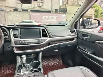 Toyota Highlander 2018, 100000 км, за 14726.4 USD - фото 8