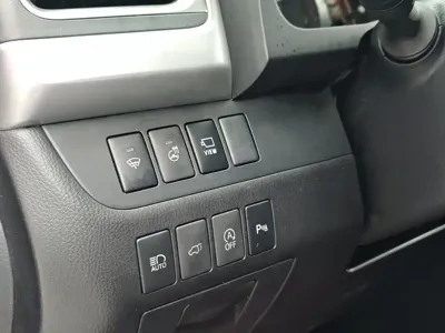 Toyota Highlander 2018, 100000 км, за 14726.4 USD - фото 9